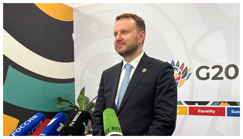 Click to enlarge Maksim Oreshkin