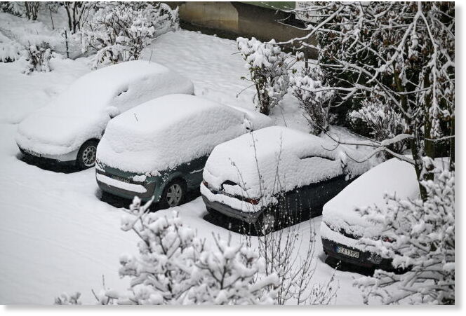 Click to enlarge View of streets in Przemyśl after overnight heavy snowfall, November 22, 2025