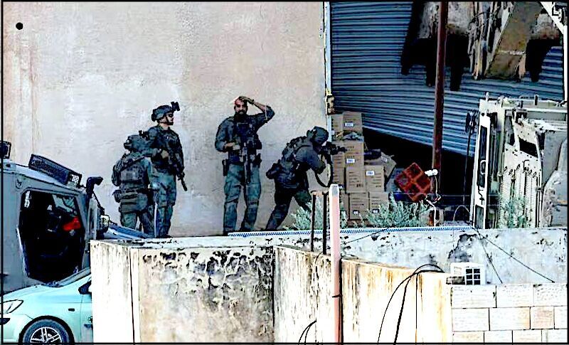 Click to enlarge Hunting Palestinians