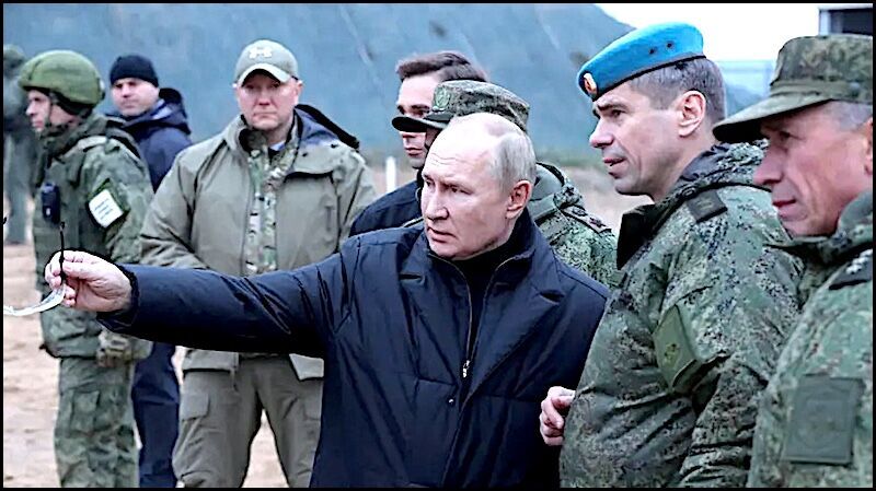 Click to enlarge Putin troops