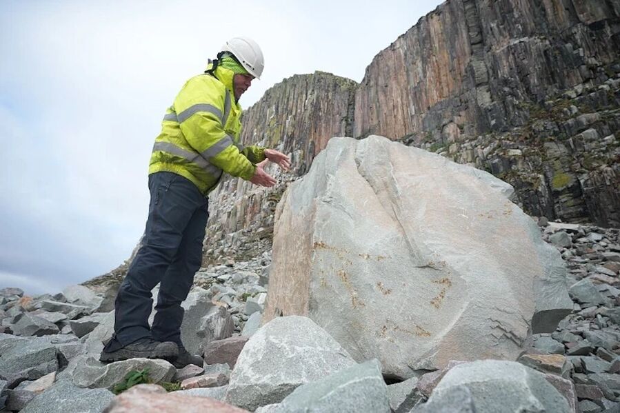 Click to enlarge quarry curling stone granite