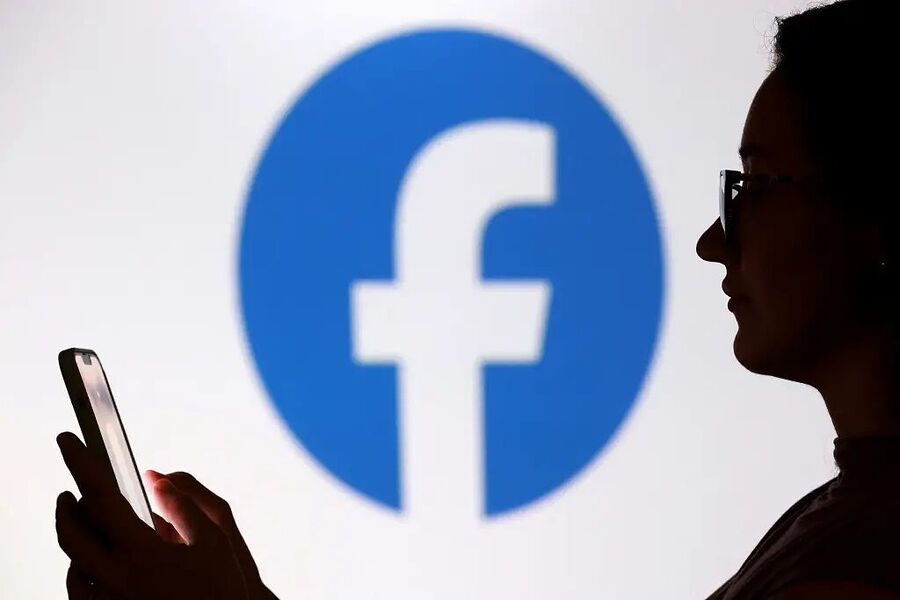 Click to enlarge facebook targeted ads scammers