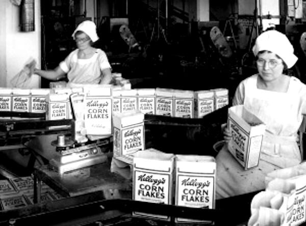 Click to enlarge workers kellog factory shorter week