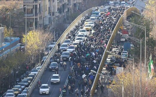 shopkeepers tehran protest