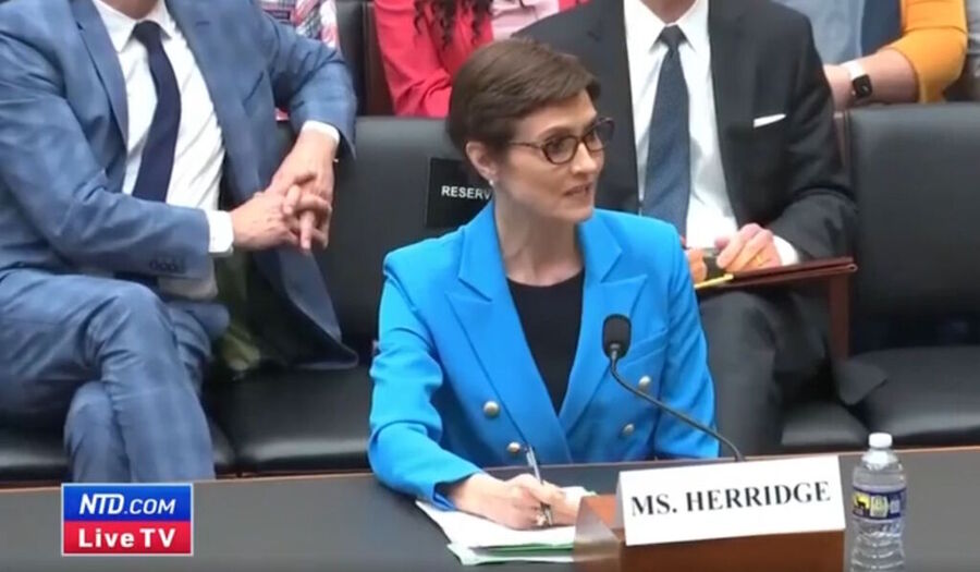 Click to enlarge catherine herridge hearing CBS censorship