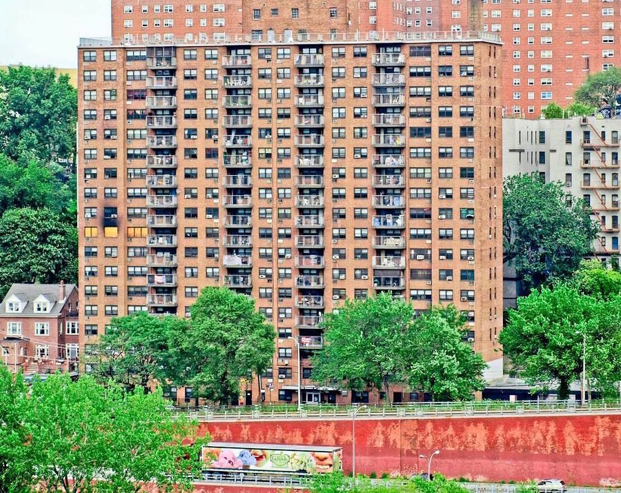 Click to enlarge 1520 Sedgwick Avenue subidized housing failure code violations