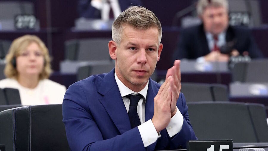 Click to enlarge Peter Magyar hungary opposition Tisza