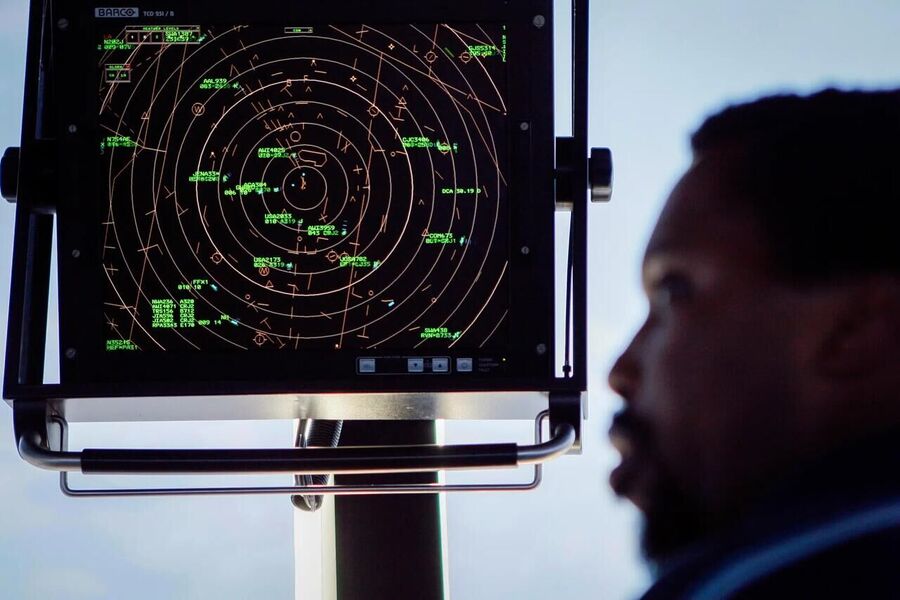 Click to enlarge air traffic controller