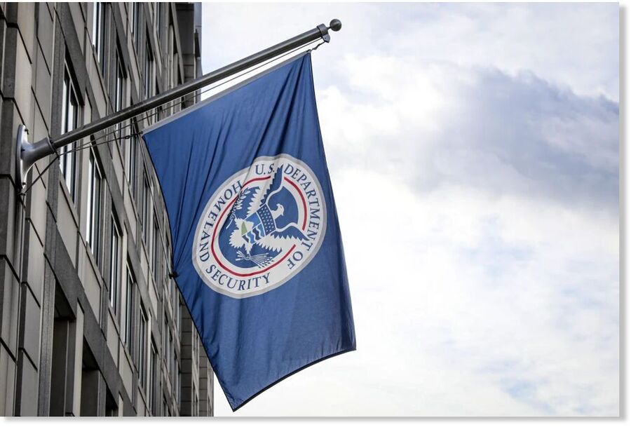 dhs flag