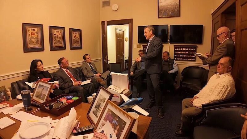 Click to enlarge Fox Burchett office
