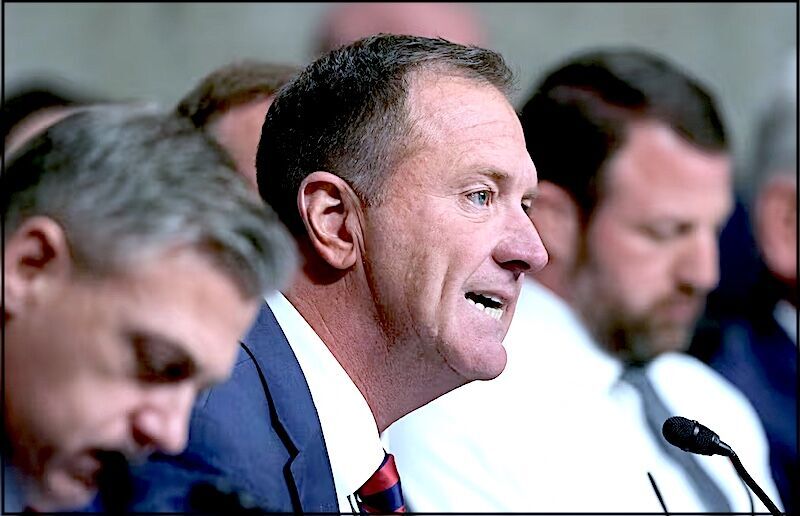Sen Eric Schmitt