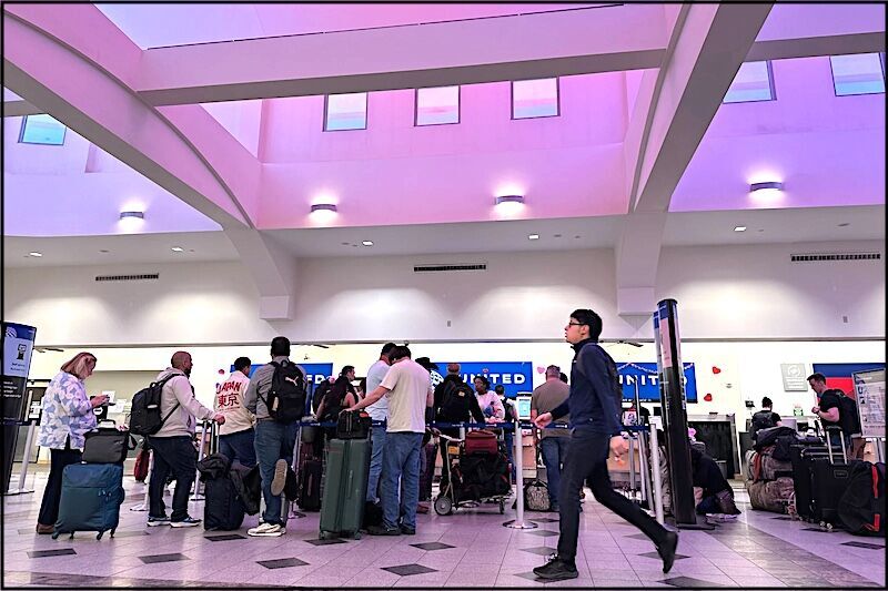 Click to enlarge airport ck in