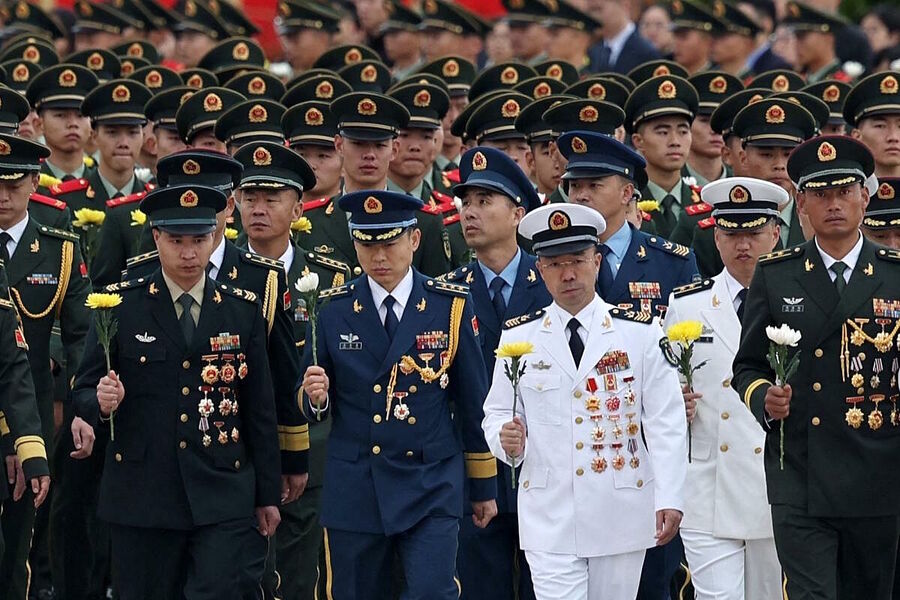 Click to enlarge chinese military officers