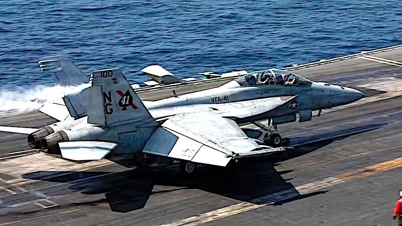 Click to enlarge US fighter jet