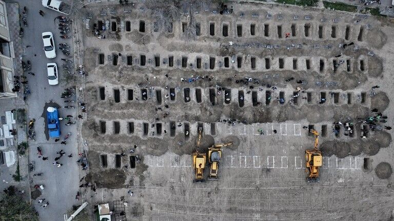 Click to enlarge Graves for 168 girls
