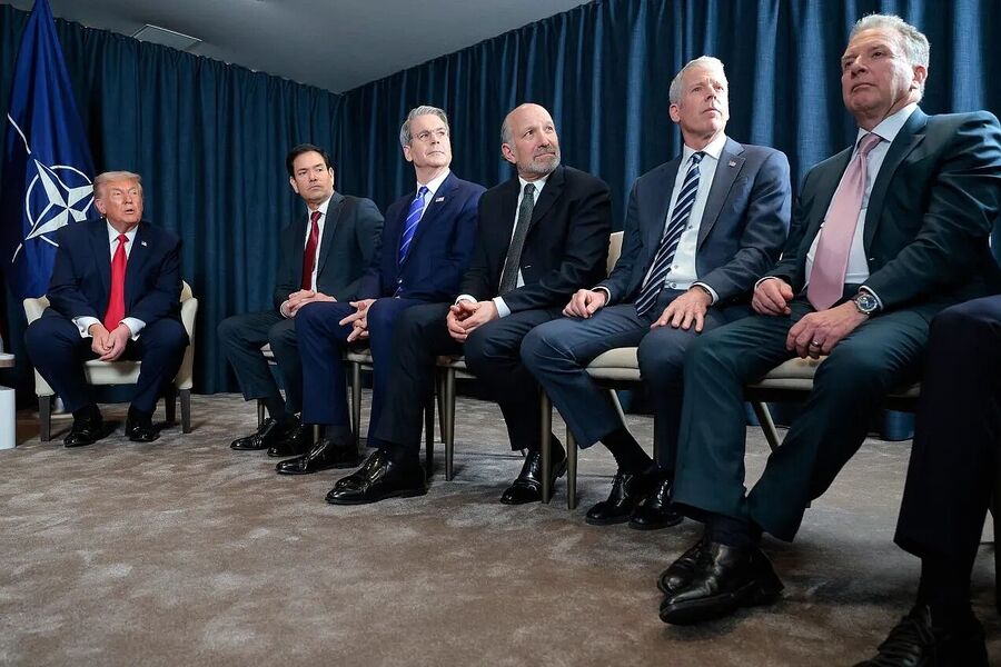 Click to enlarge trump davos matching shoes