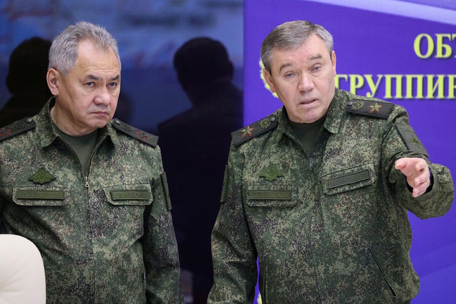 r Sergei Shoigu   Valery Gerasimov