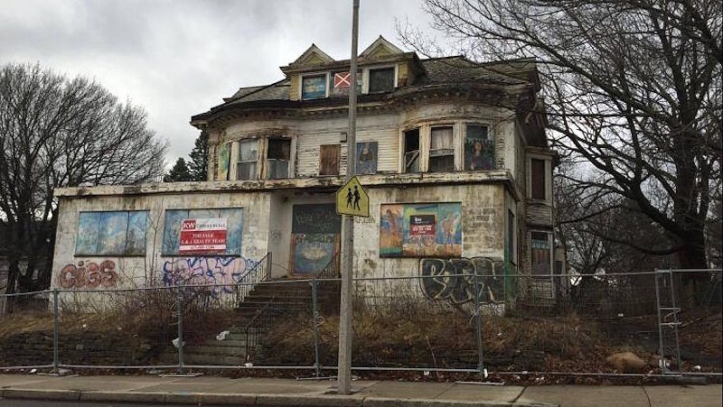 urban decay blight massassachusetts