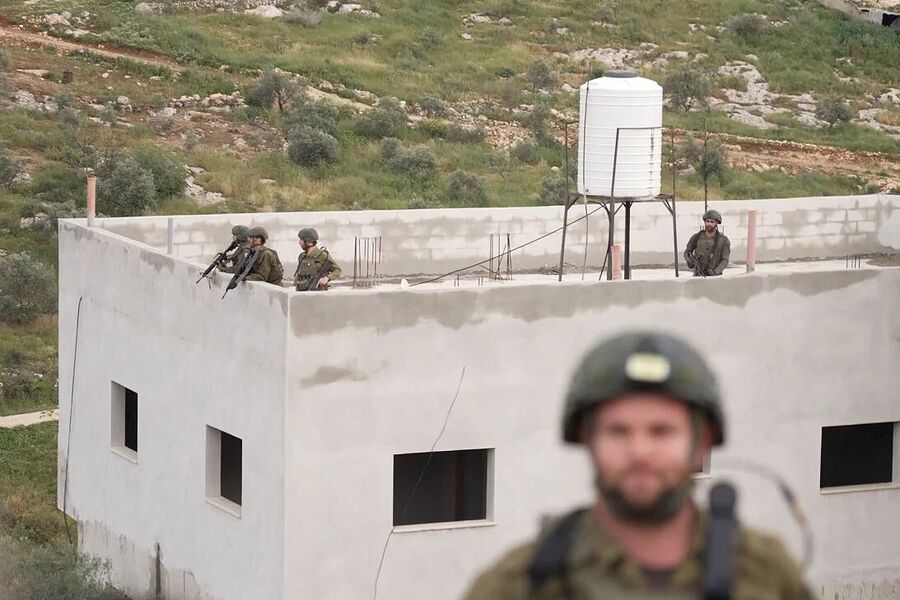 Click to enlarge IDF occupy home west bank