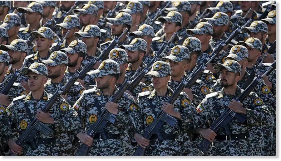 iranian soldiers