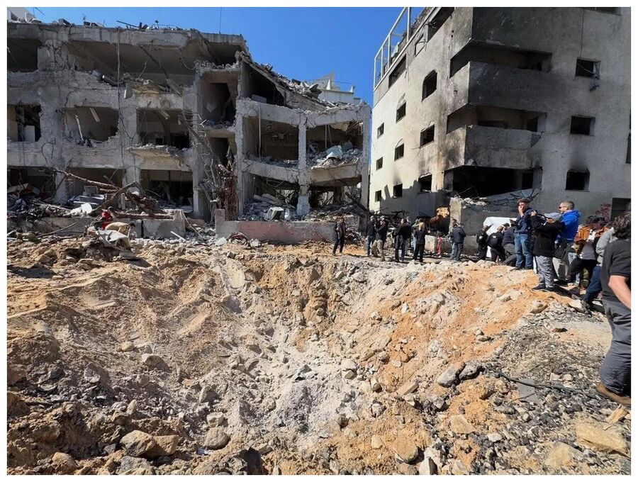 Click to enlarge Tel Aviv Bombed