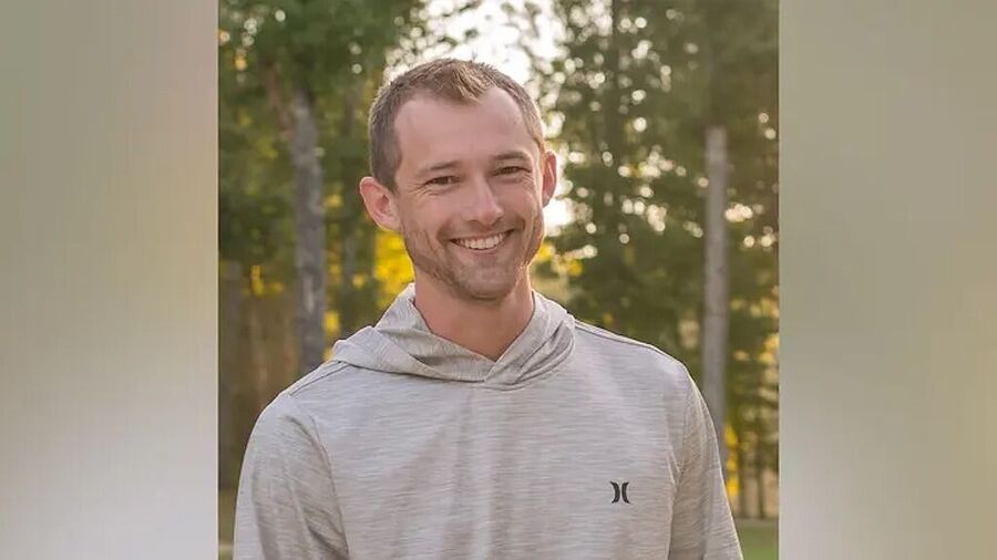 Click to enlarge aerospace engineer moffat son dies plane crash