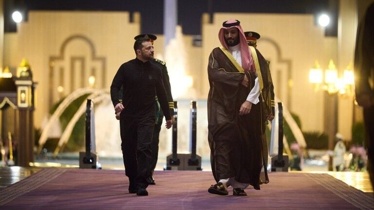 Zelensky visiting the Gulf states