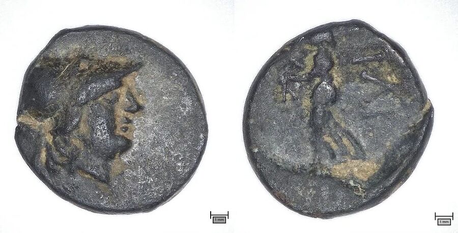 Click to enlarge front back ancient bronze coin greek troy found berlin