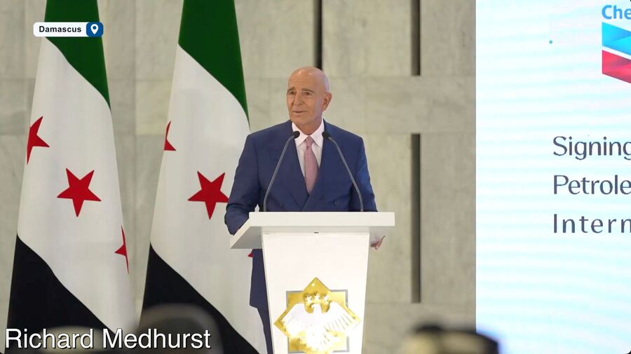 Click to enlarge barrack chevron syria