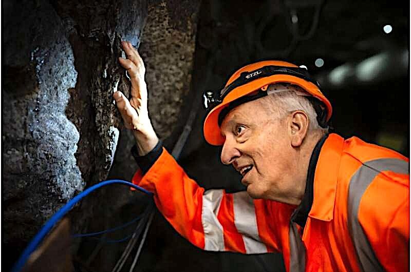 Click to enlarge ETH professor geology