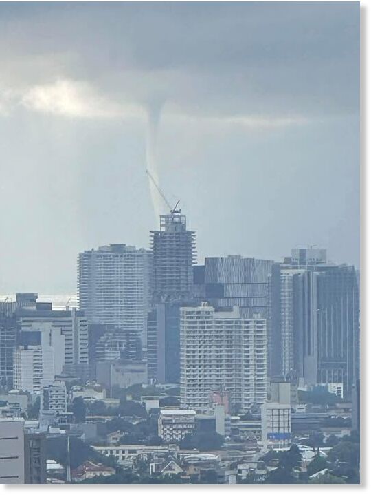 Stunning water spout spotted Saturday morning in Mactan #Cebu. 05.23.2026