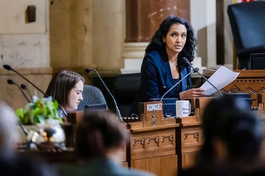 Click to enlarge Nithya Raman los angeles mayor race leftist