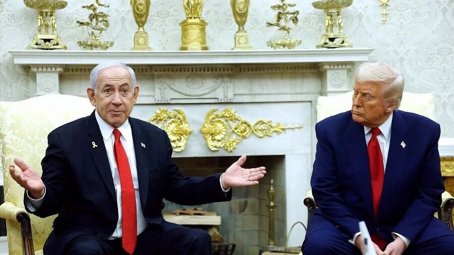 Click to enlarge Trump Netanyahu oval office