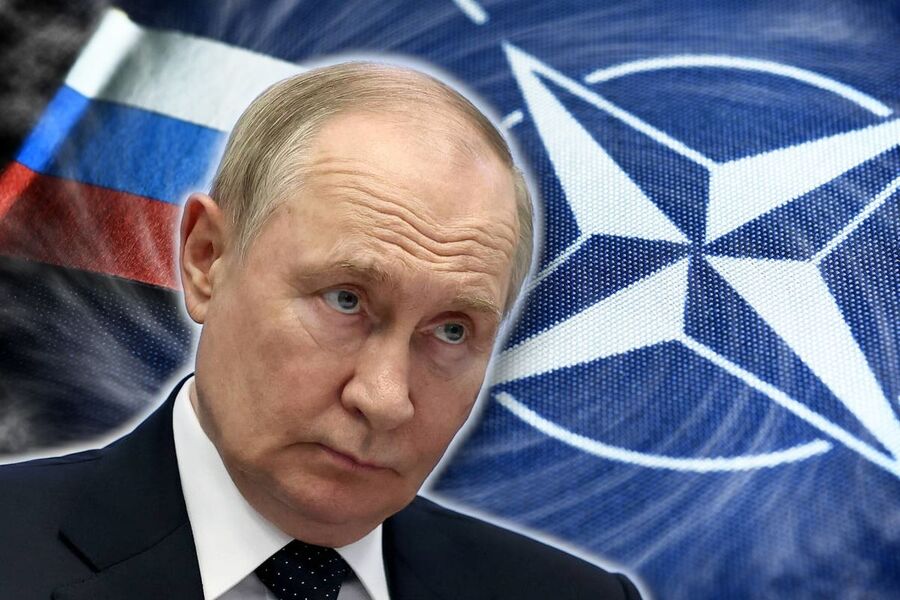 Click to enlarge putin nato russia flags