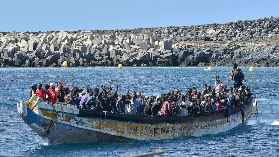 spain illegal migrants