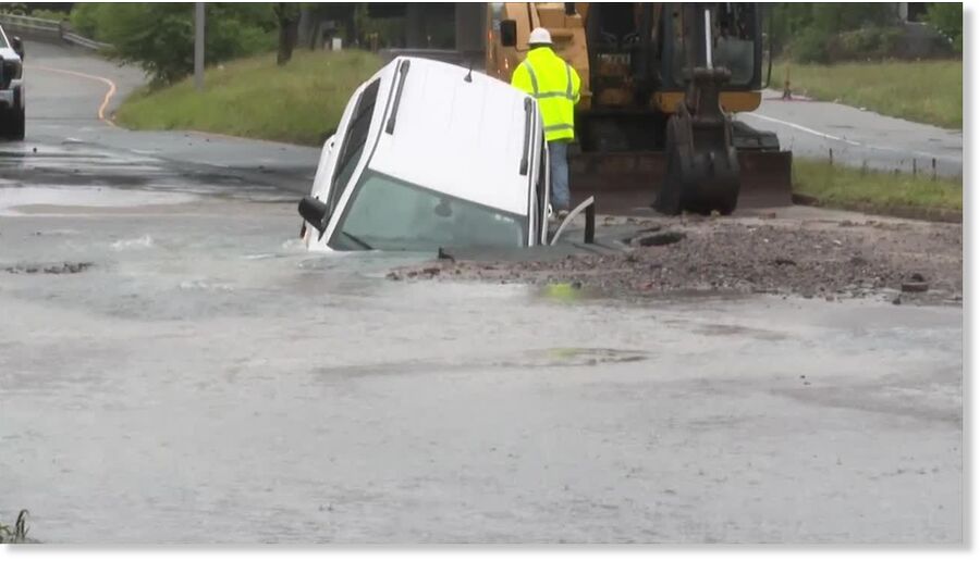Driver Rescued After Car Falls Into Water-Filled Sinkhole in Downtown Norfolk