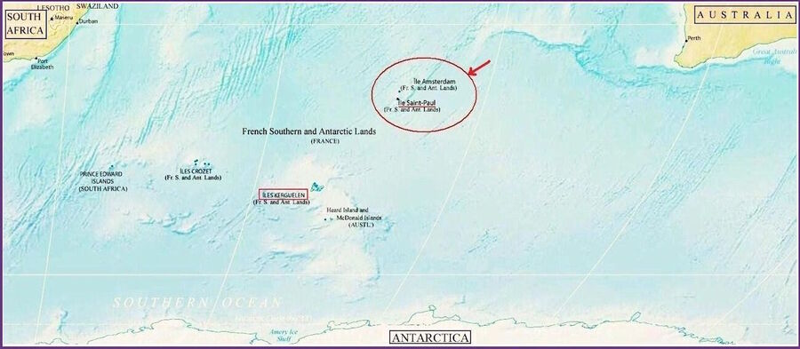 Amsterdam and St. Paul volcanic islands crustal spread plate techtonics