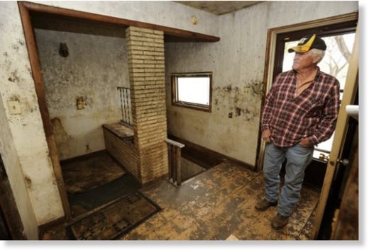 Click to enlarge Nebraska Flood Home