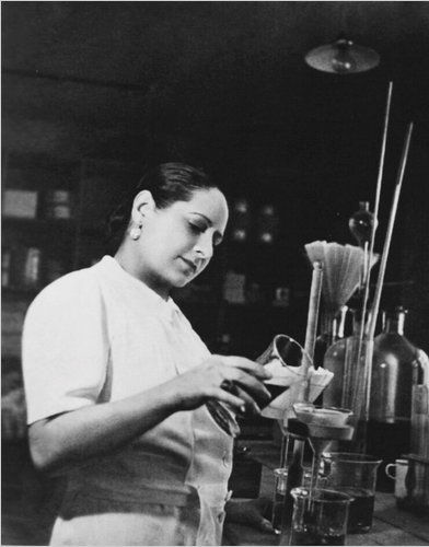 Click to enlarge Helena Rubinstein