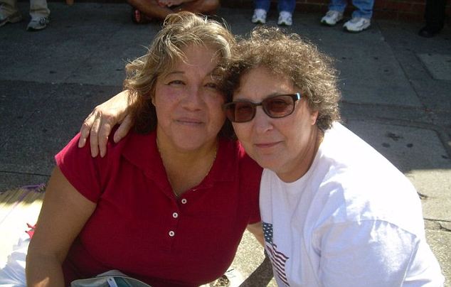 Pauline Moreno, Debra Lobel