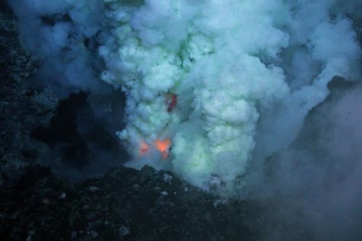 eruption at Prometheus vent