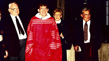 Click to enlarge ex-priest defends abused kids3