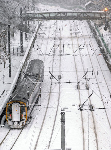 UK rail snow