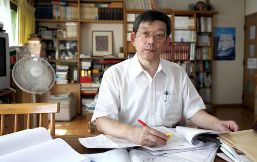 Kobe University Professor Emeritus Katsuhiko Ishibashi 