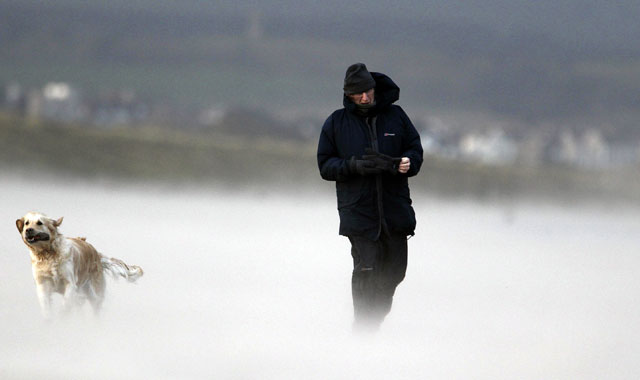 Click to enlarge Scotland's Icy Storm_3