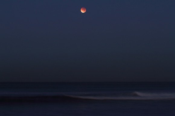 Click to enlarge 2011 Lunar Eclipse_1