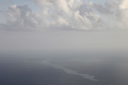 Click to enlarge The oil seep is up to 35 km long