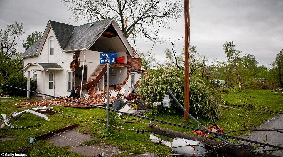 Tornado damage Thurman