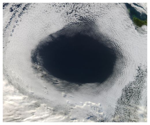 Click to enlarge Cloud Hole
