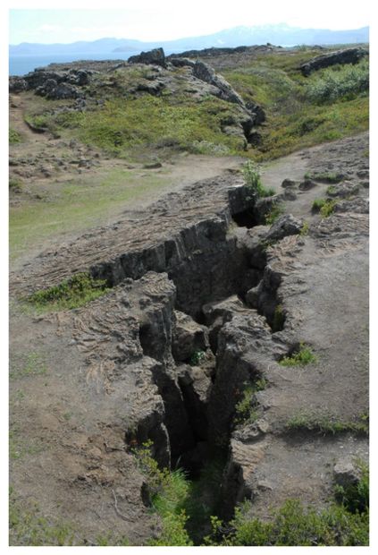 Click to enlarge The Crack